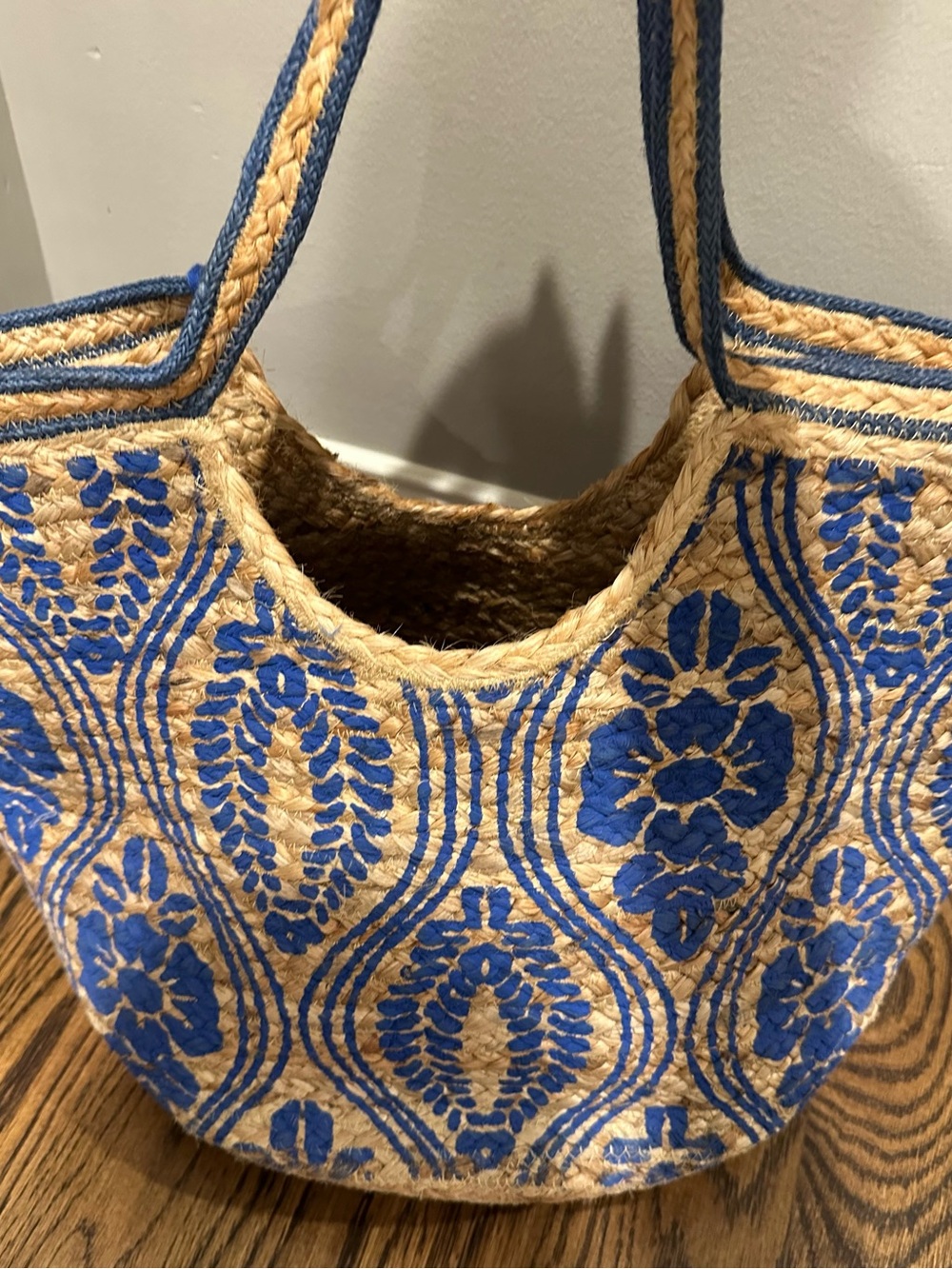 Shiraleah Blue Embroidered Jute Tote with Tassel Charm - Picture 4 of 6